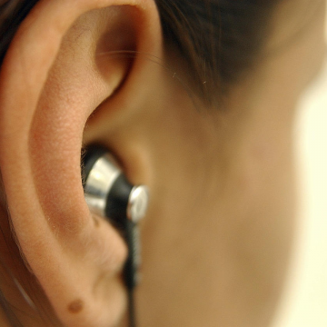Audiototal BH aparelho-auditivo-360x360 Como preservar a saúde da audição 
